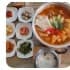 아침식사 한돈김치찌개